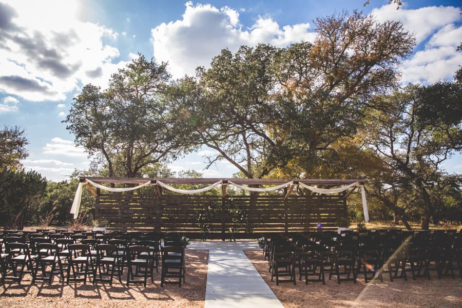 Outdoor ceremony site at Prima Vista in Wimberley