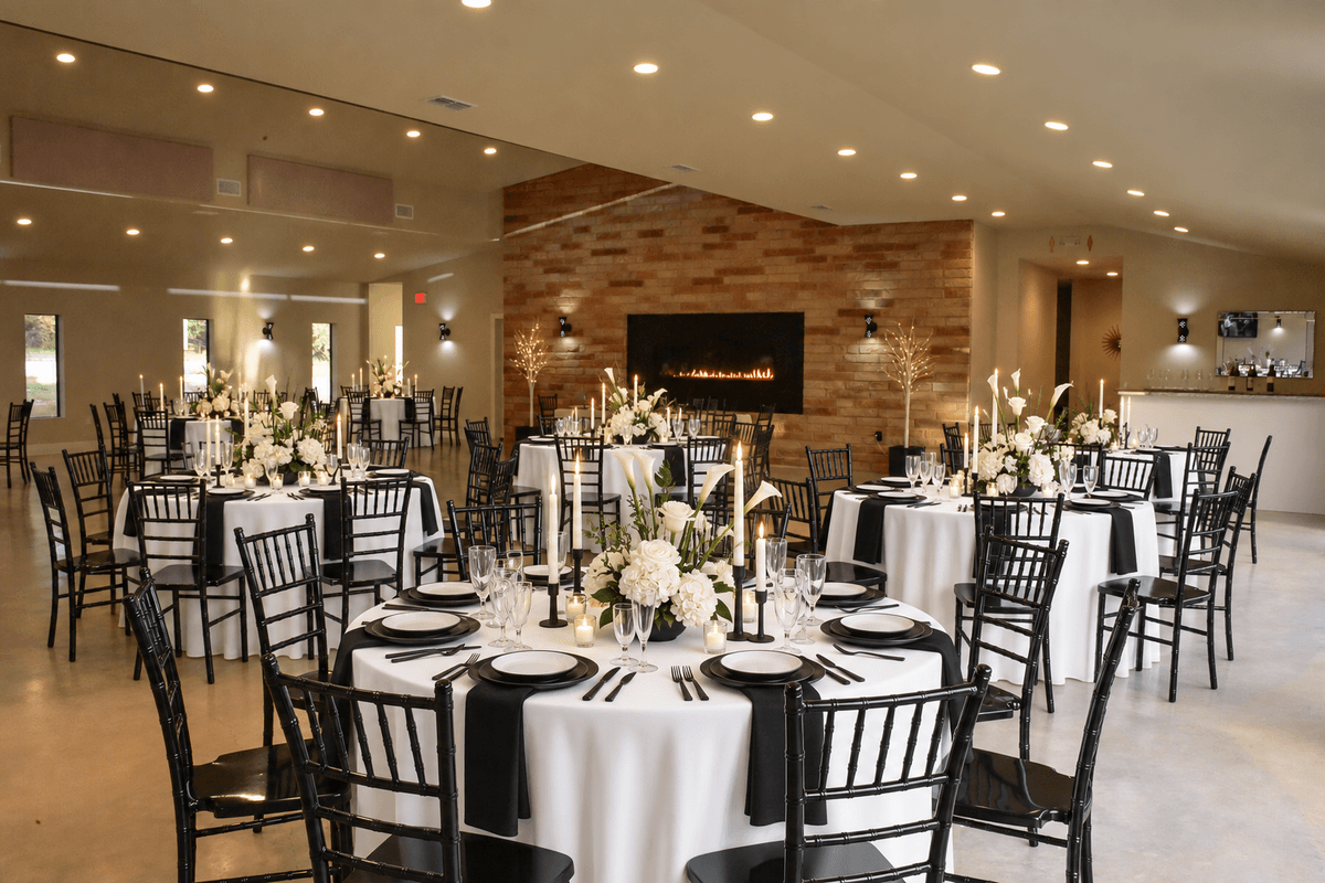 Modern black-and-white reception concept at Prima Vista